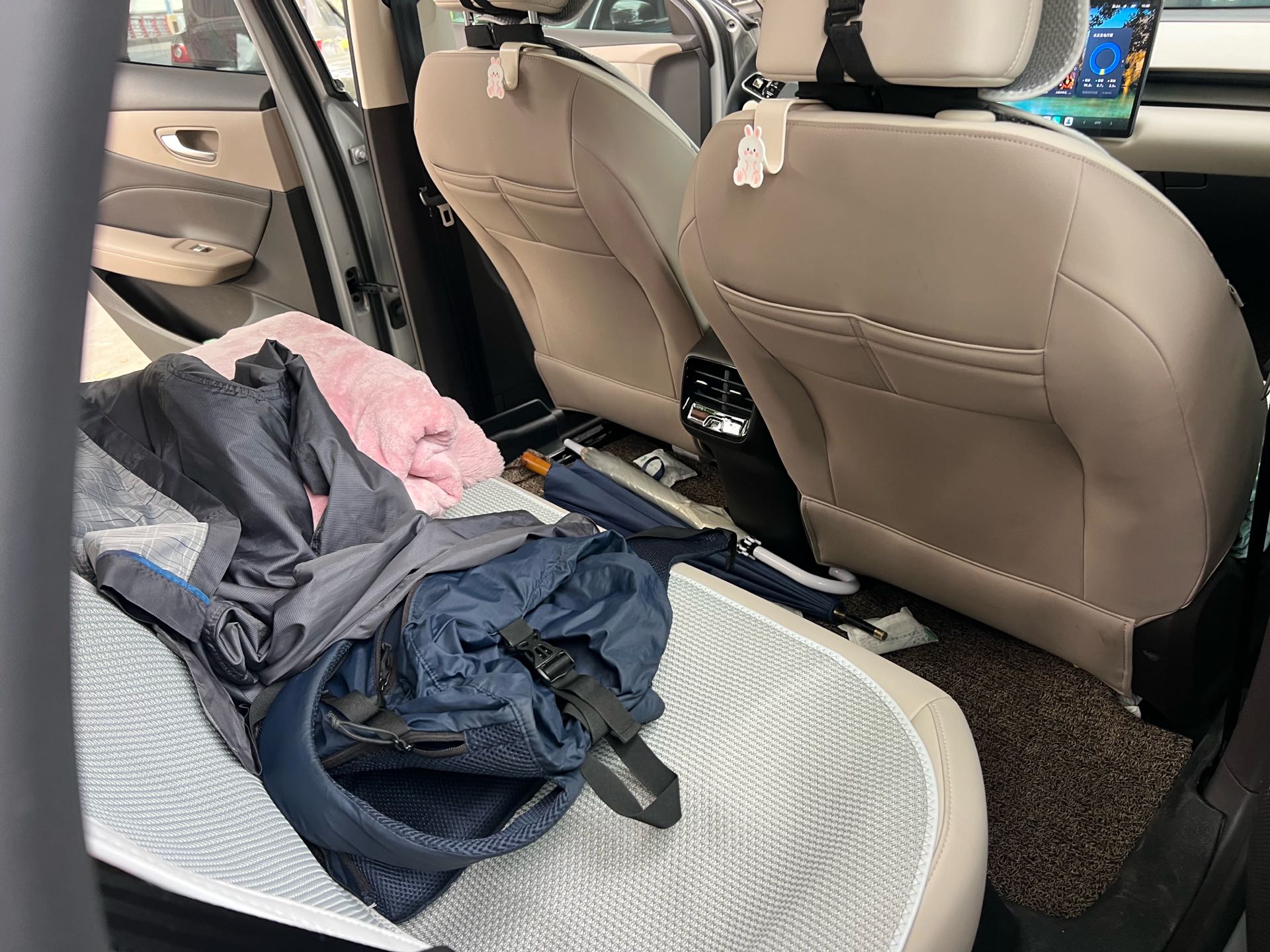 MG ES5 2025 imagen de coche #5
