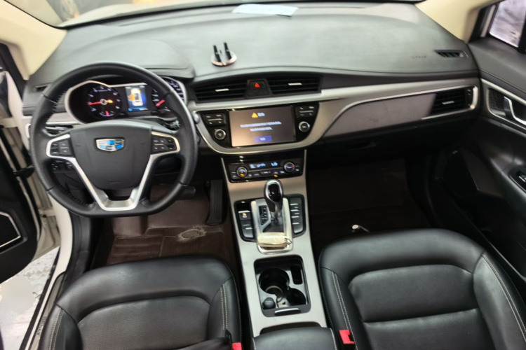 GEELY Emgrand GS 2016 car image #10
