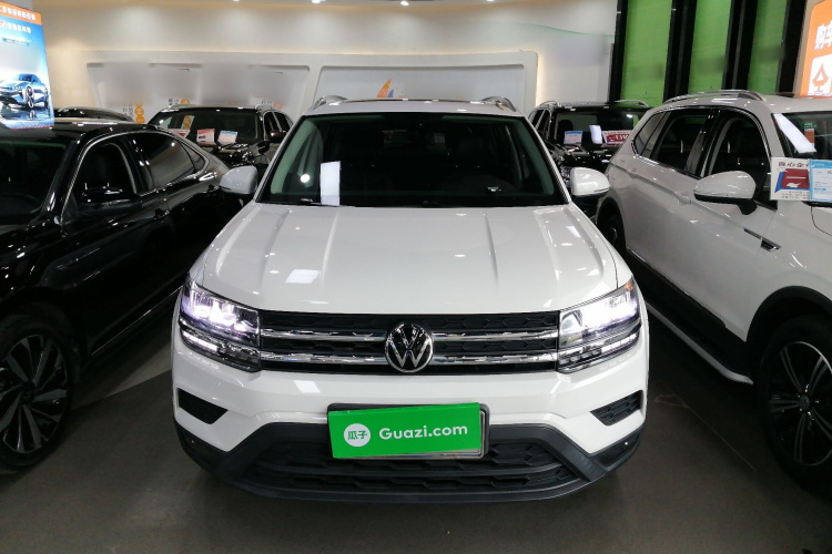 Volkswagen Tharu 2021 immagine di auto #3