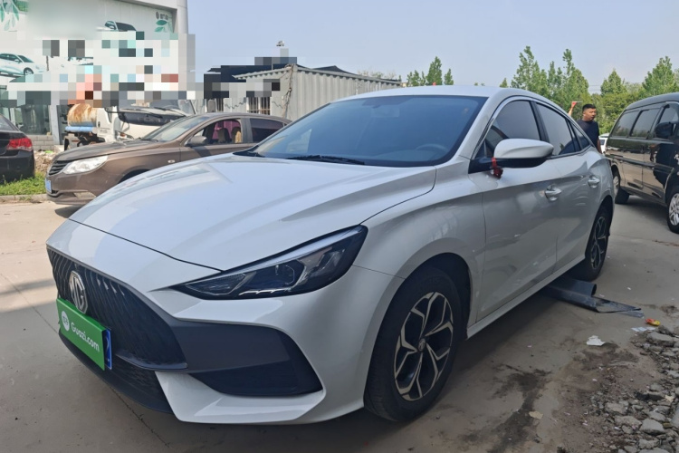 MG 5 2025 صورة سيارة #2