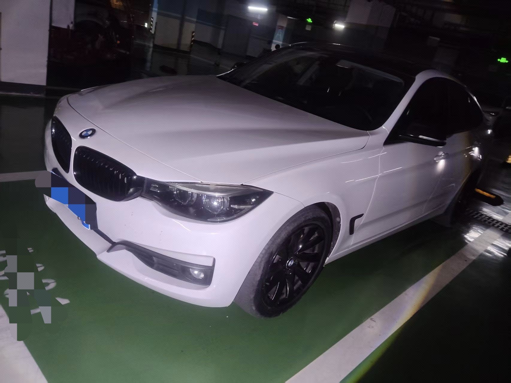 BMW 3 Series GT 2019 BMW 3 Series GT 2019 car image