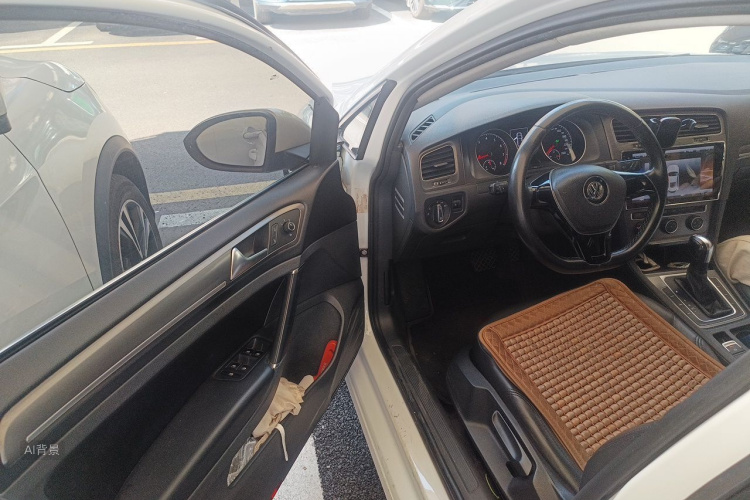 Volkswagen Golf 2016 car image #18