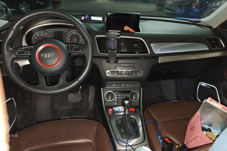 Audi Q3 2018 #11 Audi Q3 2018 car image #11