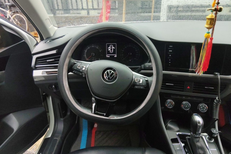 Volkswagen Bora 2020 صورة سيارة #11