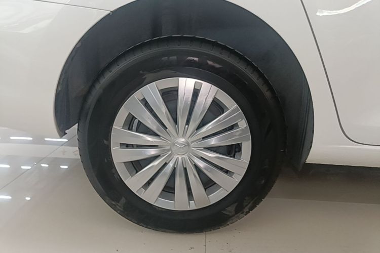 Volkswagen Santana 2019 #10 Volkswagen Santana 2019 car image #10