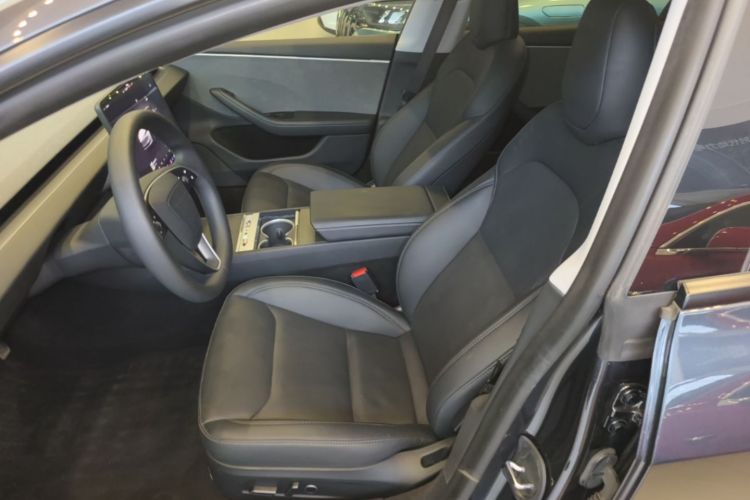 Tesla Model 3 2024 #15 Tesla Model 3 2024 car image #15