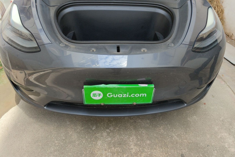 Tesla Model Y 2022 immagine di auto #22