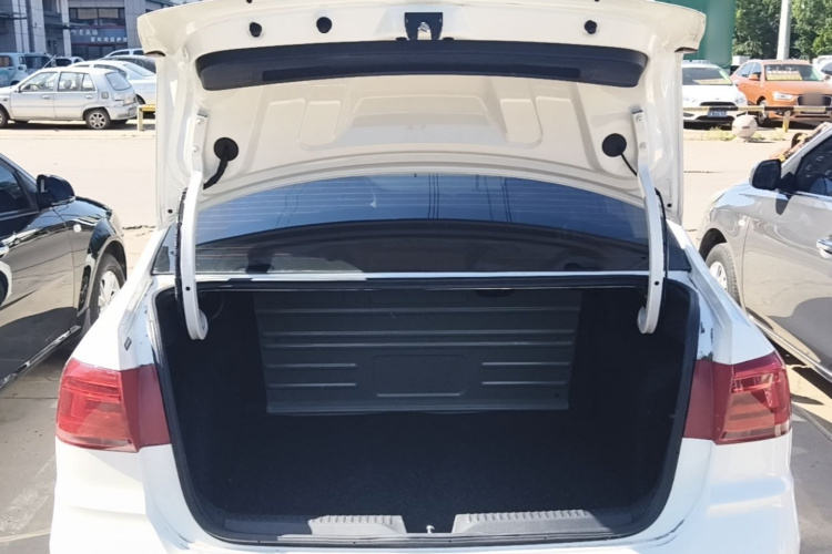 Volkswagen Santana 2019 #19 Volkswagen Santana 2019 car image #19