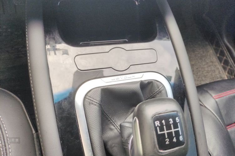Jetour X70M 2020 car image #16