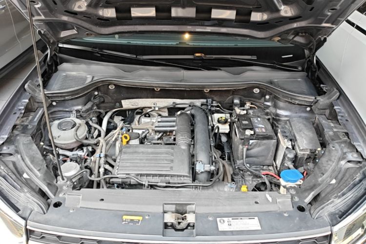 Volkswagen Tharu 2020 car image #22