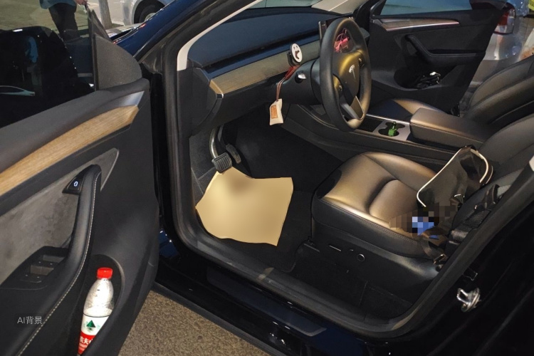 Tesla Model Y 2023 #18 Tesla Model Y 2023 immagine di auto #18