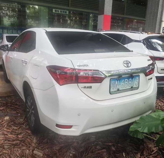 Toyota Corolla 2017 #10 Toyota Corolla 2017 car image #10
