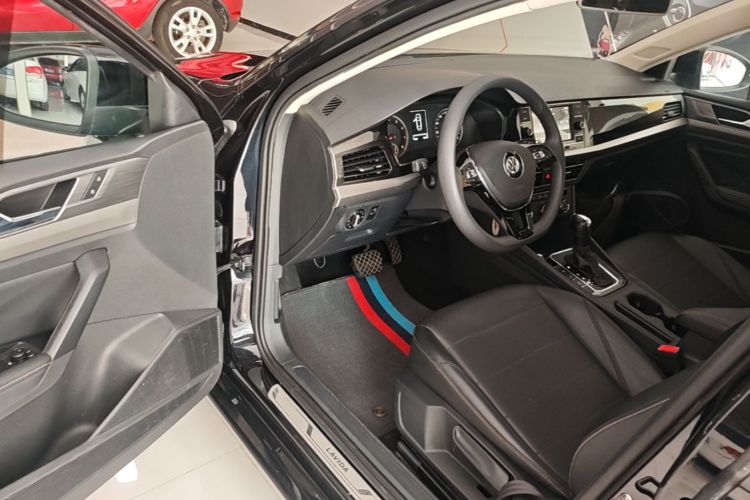 Volkswagen Lavida 2019 #16 Volkswagen Lavida 2019 car image #16