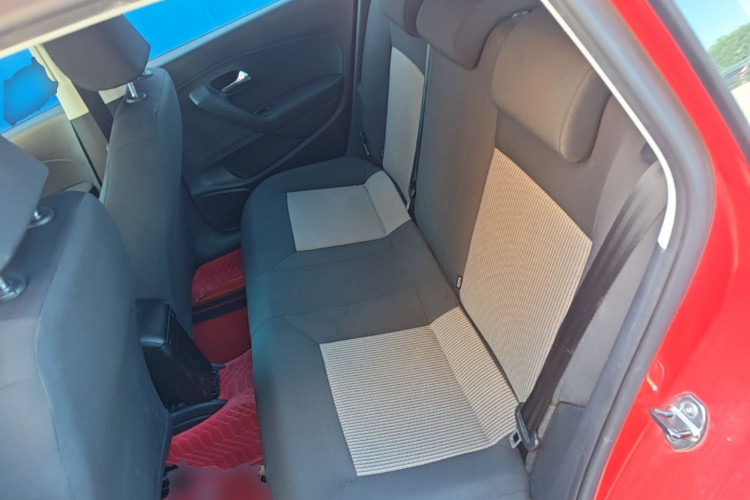 Volkswagen Polo 2019 car image #17