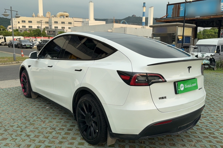 Tesla Model Y 2022 #7 Tesla Model Y 2022 immagine di auto #7