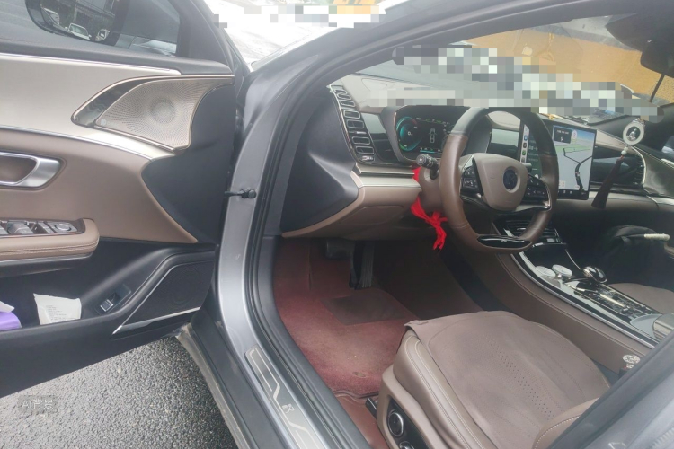 BYD Han 2022 car image #18