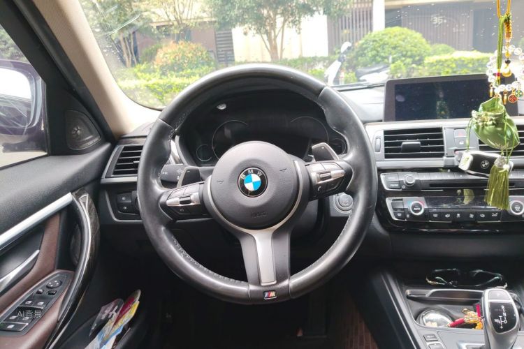 BMW 3 Series 2017 #12 BMW 3 Series 2017 car image #12