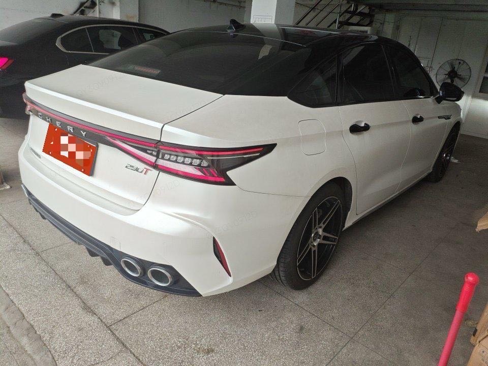 Chery Arrizo 8 2023 image de voiture #2