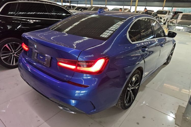 BMW 3 Series 2020 car image #5