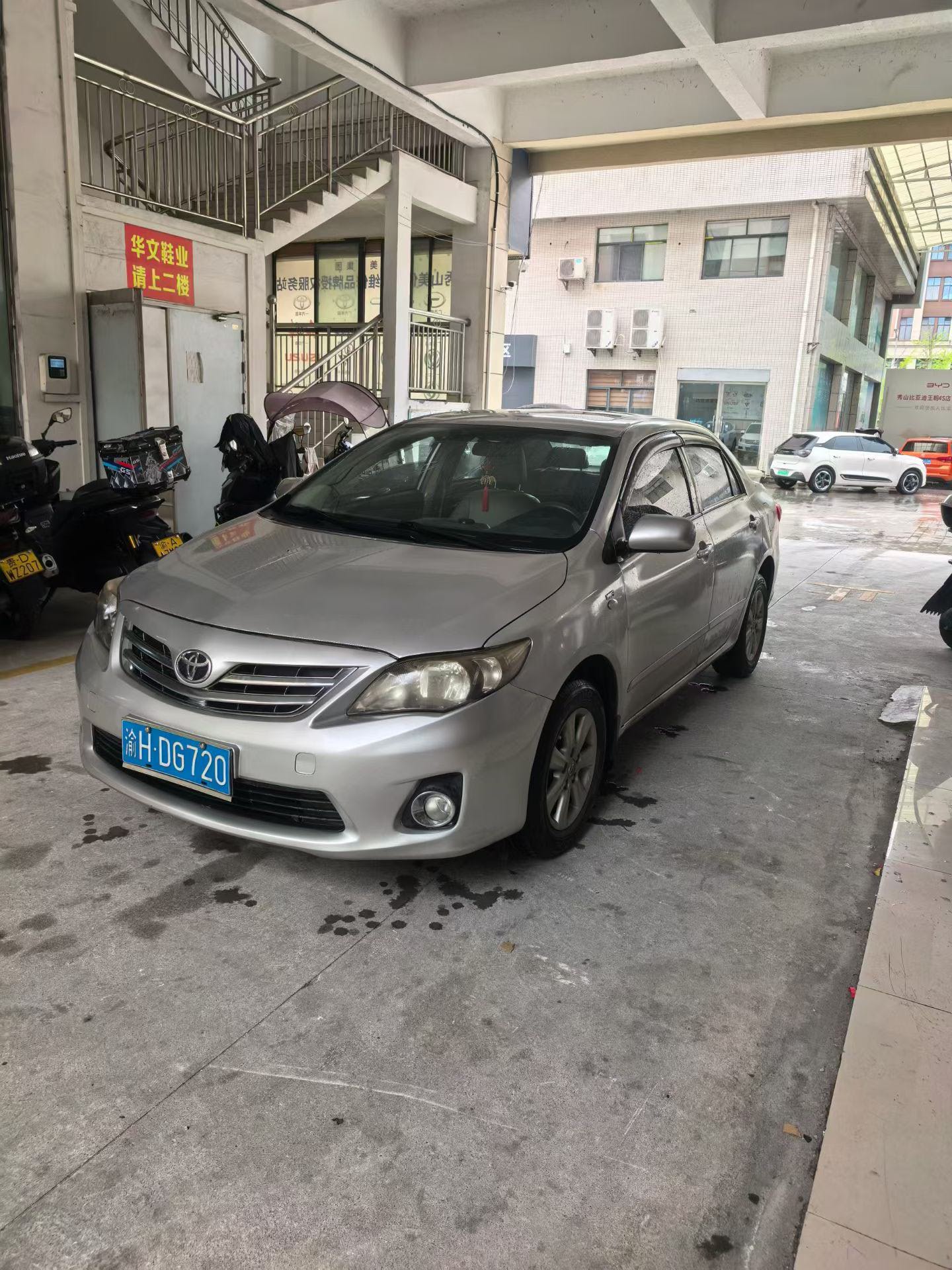 Toyota Corolla 2014 Toyota Corolla 2014 car image