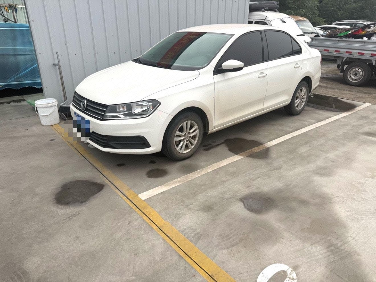 Volkswagen Santana 2020 car image 