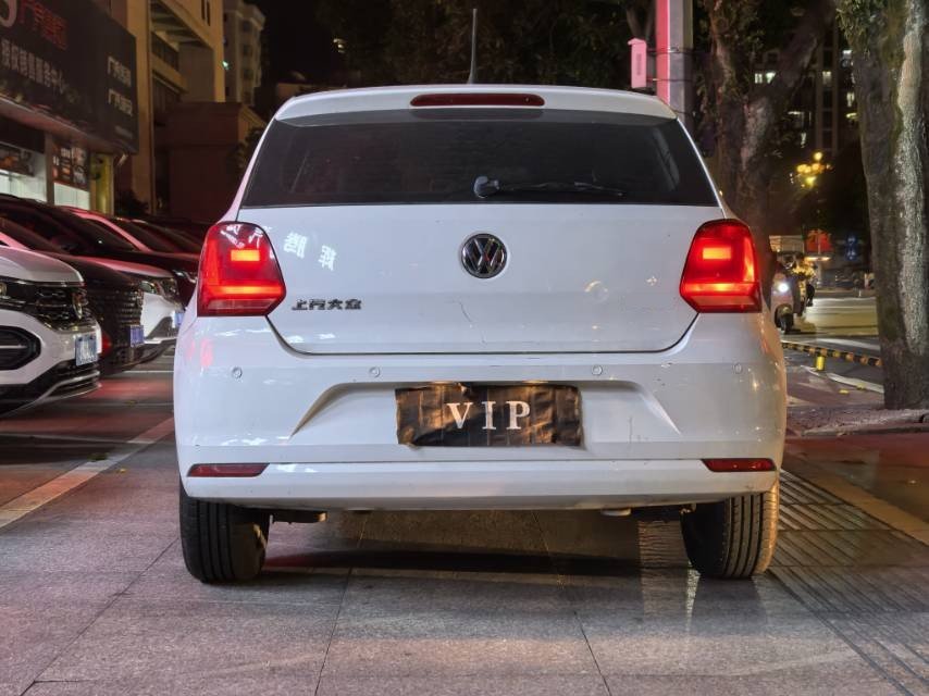 Volkswagen Polo 2018 car image #9