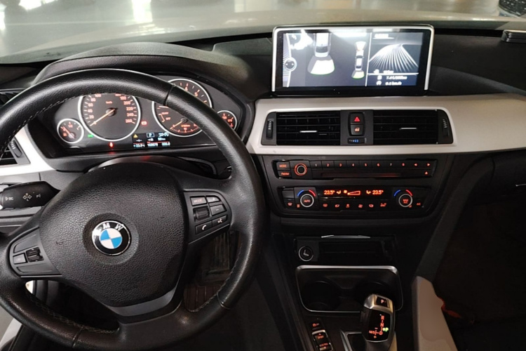 BMW 3 Series 2014 #11 BMW 3 Series 2014 car image #11