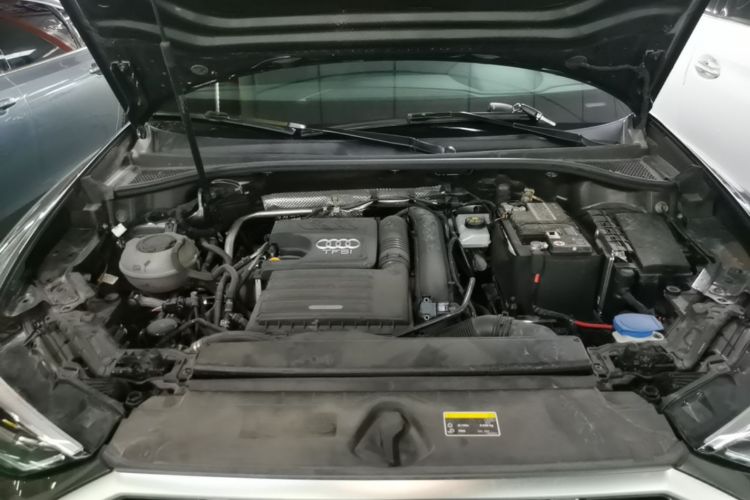 Audi Q3 2021 car image #20