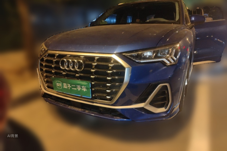 Audi Q3 2019 immagine di auto #3