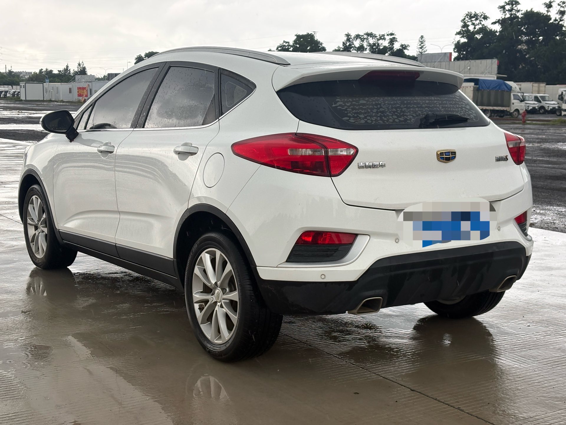 GEELY Emgrand GS 2019 car image #6