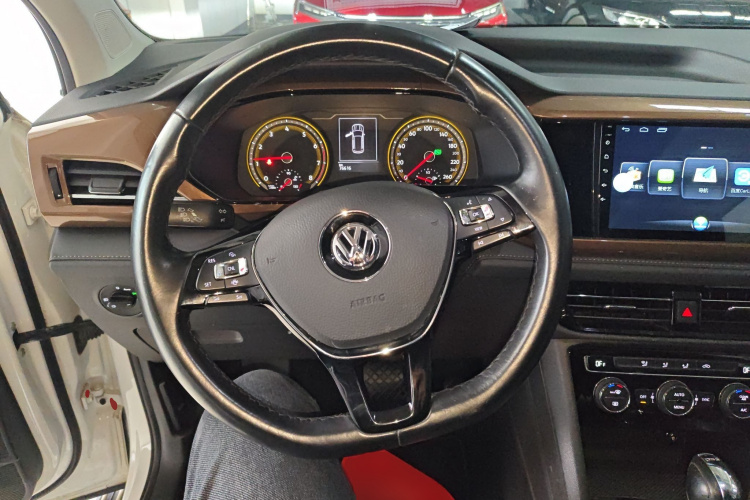 Volkswagen Tharu 2020 изображение автомобиля #15