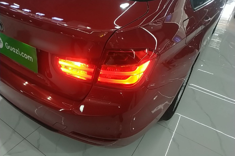 BMW 3 Series 2015 car image #8