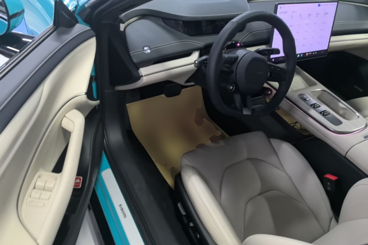 MI SU7 2025 car image #12