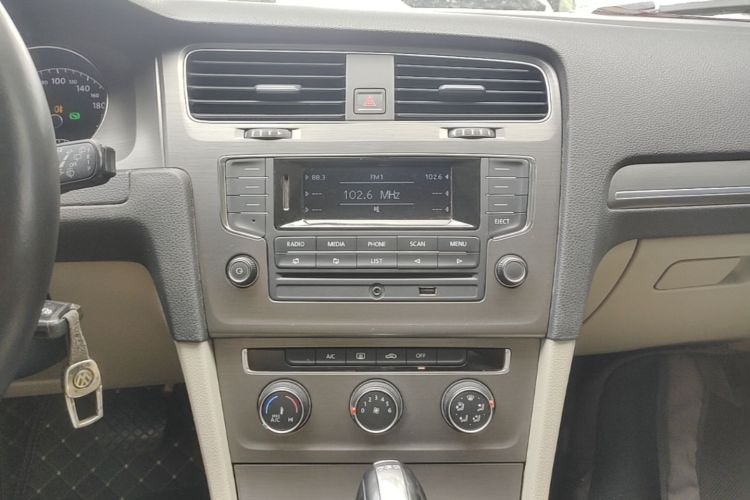 Volkswagen Golf 2015 #13 Volkswagen Golf 2015 car image #13