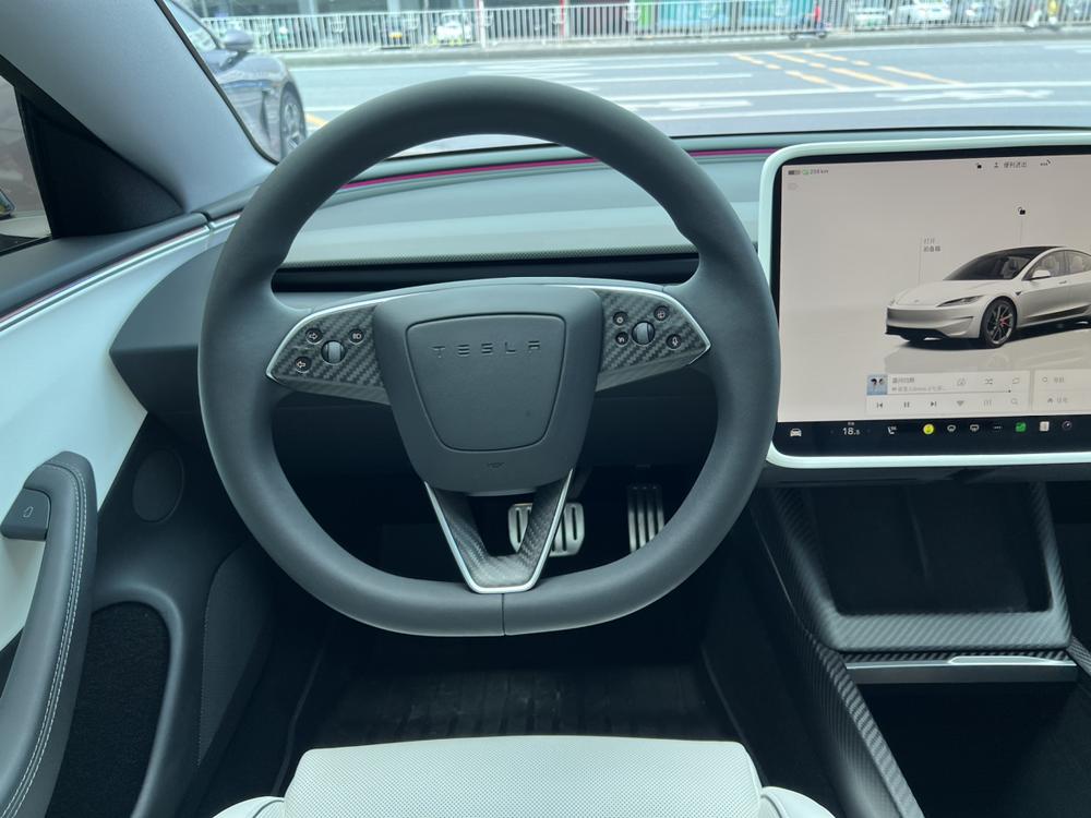 Tesla Model 3 2024 #19 Tesla Model 3 2024 car image #19