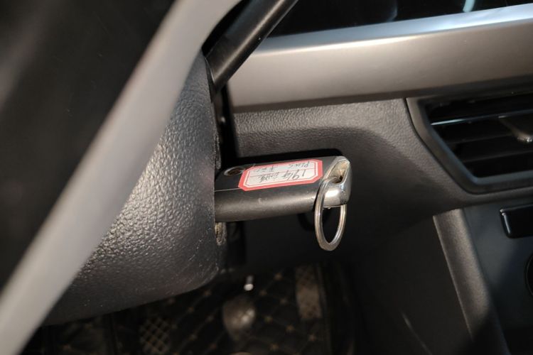Volkswagen Lavida 2019 #9 Volkswagen Lavida 2019 car image #9