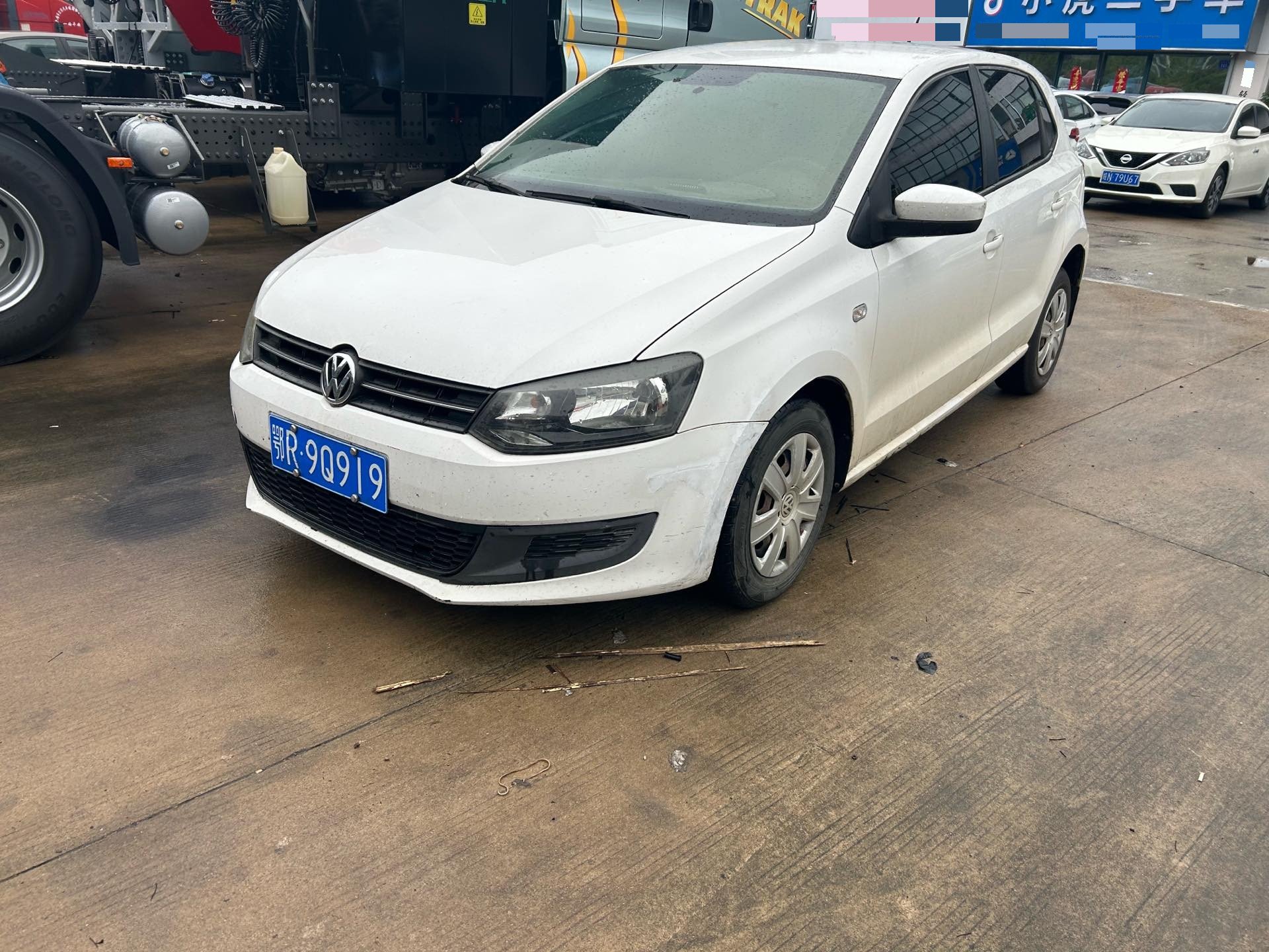 Volkswagen Polo 2013 car image 
