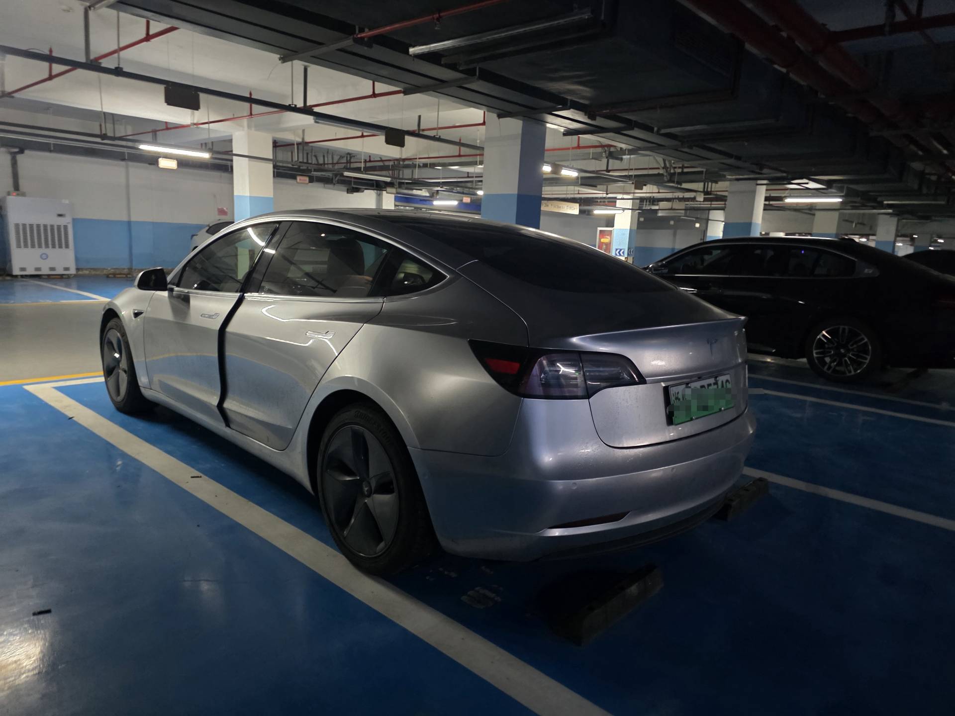 Tesla Model 3 2020 #6 Tesla Model 3 2020 صورة سيارة #6