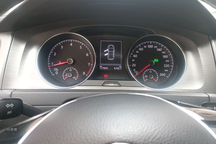 Volkswagen Golf 2015 car image #14