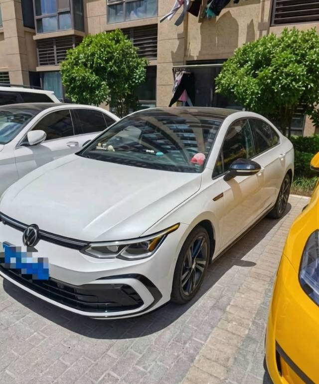 2022 2022 car image