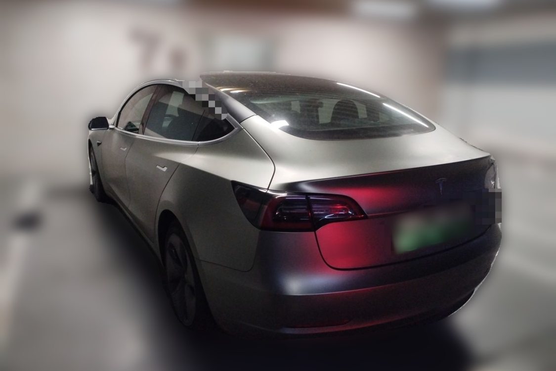 Tesla Model 3 2020 car image #3