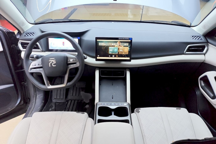 BYD YuanUP 2025 #11 BYD YuanUP 2025 car image #11