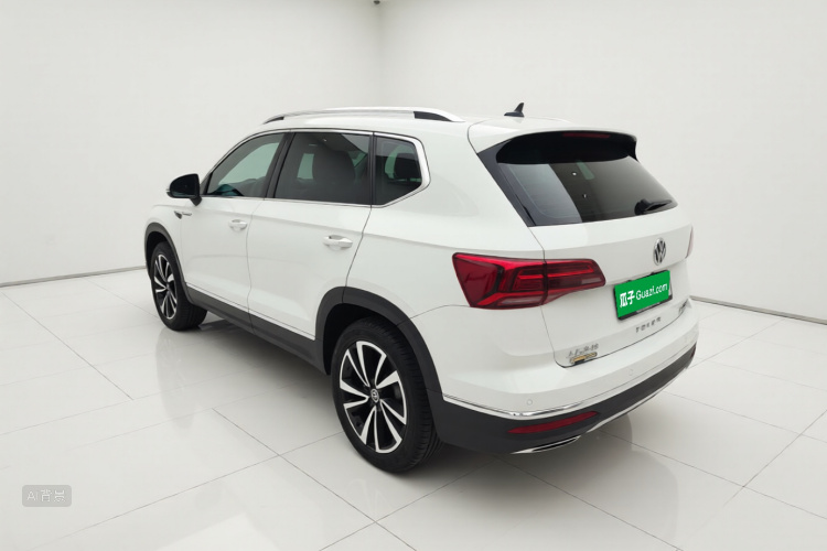 Volkswagen Tharu 2022 car image #5