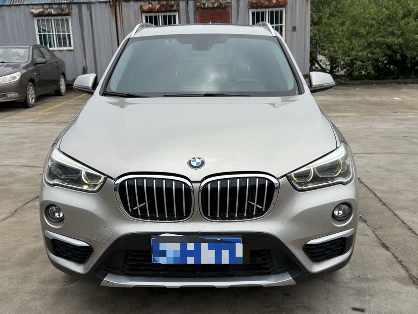 BMW X1 2017 #2 BMW X1 2017 car image #2