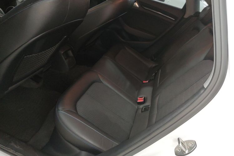 Audi A3 2021 car image #17
