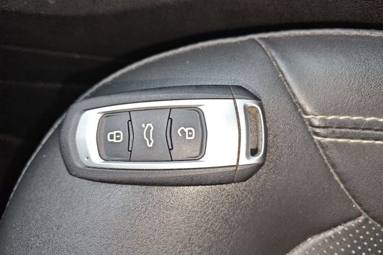 GEELY Emgrand GL 2019 #9 GEELY Emgrand GL 2019 car image #9