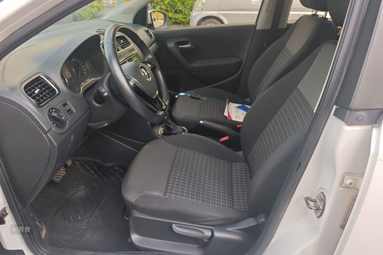 Volkswagen Polo 2018 imagem de carro #17