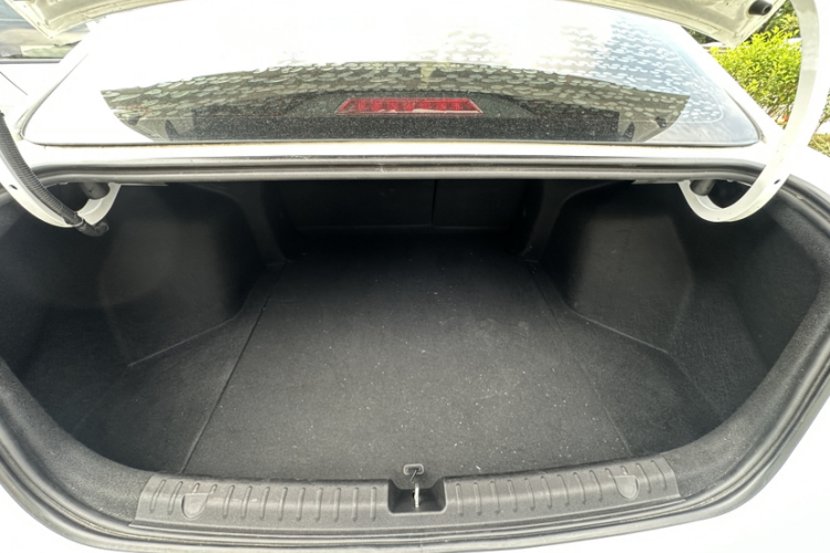 GEELY Emgrand 2023 car image #24