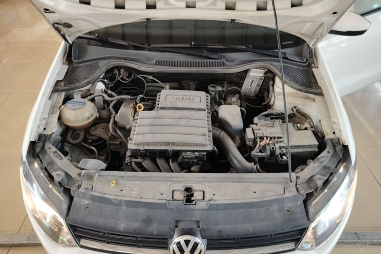 Volkswagen Polo 2018 car image #20