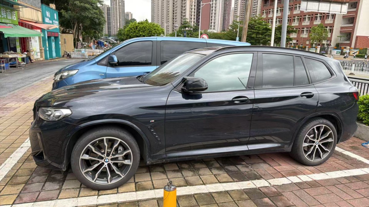 BMW X3 2022 car image 